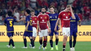 Manchester United Booed 2025: