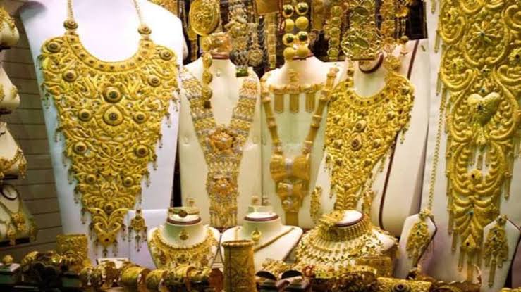 Patna Gold Silver Price बिहार में सोने में जबरदस्त तेजी, चांदी का दाम स्थिर लोगों की जेब पर पड़ा बड़ा बोझ 1 patna gold silver price