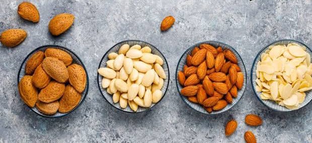 Almond benefits in Hindi