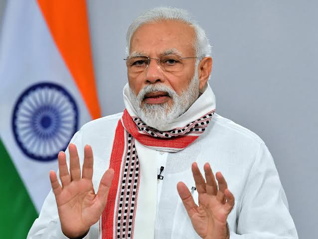 PMAY first installment eloped: अमेठी में महिला मिली अनजान रास्तों पर, विभाग ने दिया नोटिस 15 PMAY first