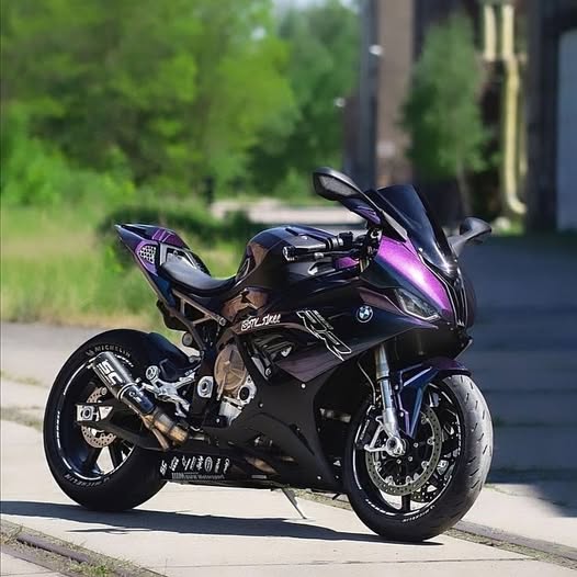 BMW S1000RR 