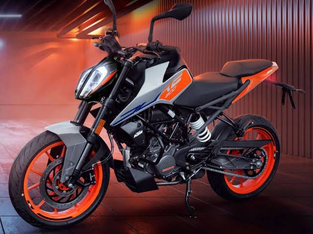 KTM RC 160: Yamaha R15 को सीधी टक्कर देने आई पावरफुल स्पोर्ट्स बाइक 13 KTM RC 160