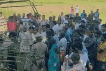 Gorakhpur Murder Mystery गोरखपुर: 50 वर्षीय कलावती यादव की सिरकटी लाश मिलने से हड़कंप  पुलिस की जांच से खुलेंगे राज