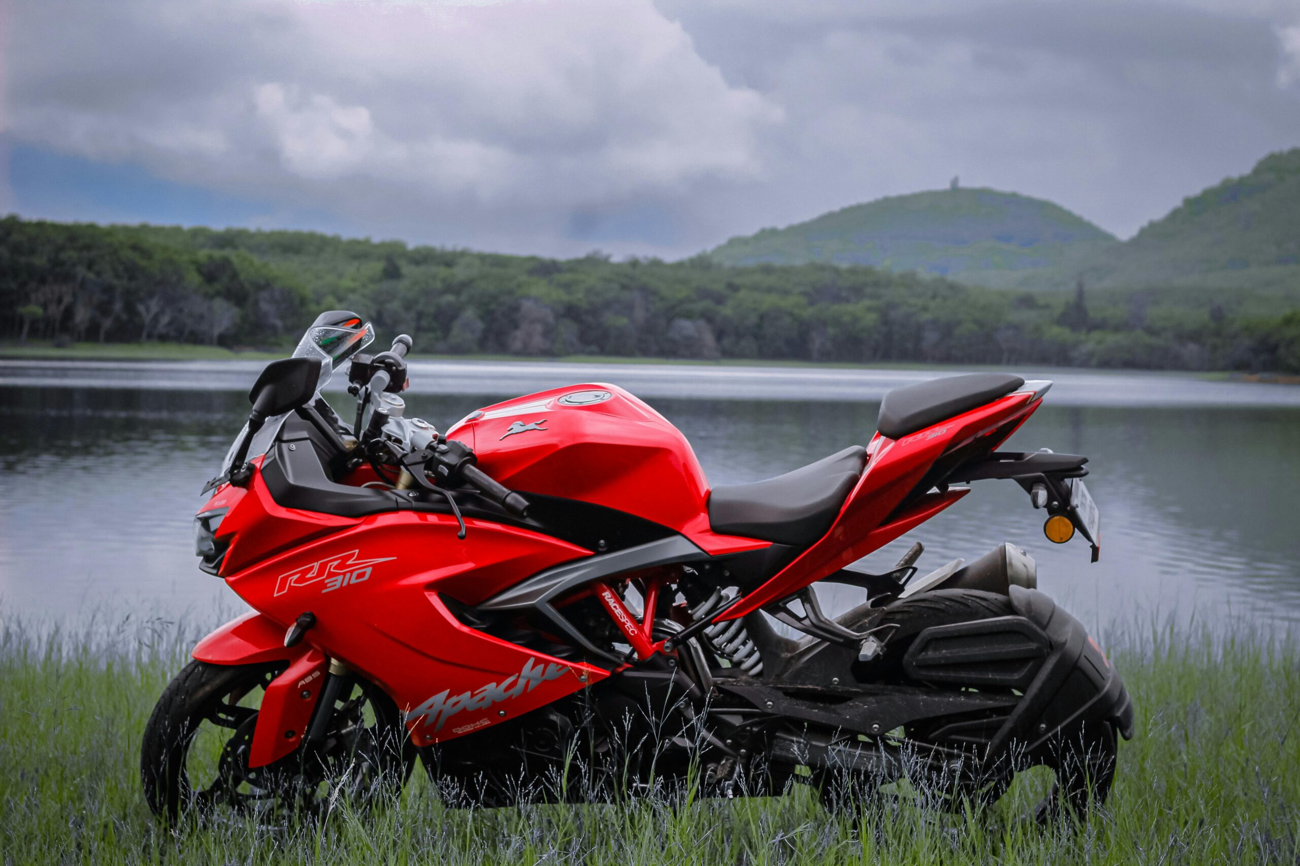 GST कट का फायदा! TVS Apache RR 310 Price Cut – जानें नई कीमतें