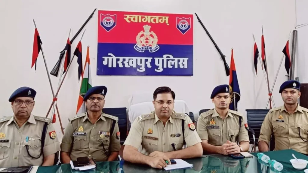 Gangster Diana Assets गोरखपुर में गैंगस्टर डायना पर पुलिस का सबसे बड़ा वार 1 करोड़ की अवैध संपत्ति जब्त! 3
