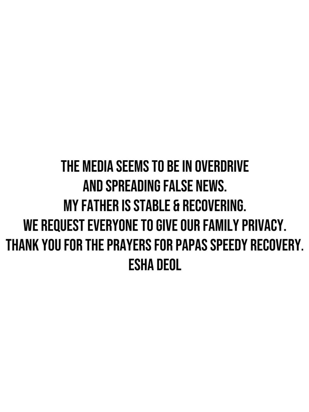 हेमा मालिनी ने कहा कि उनके पति धर्मेंद्र उपचार ले रहे हैं और स्वस्थ हो रहे हैं। झूठी खबरें फैलाने वाले चैनलों पर लगाया कड़ा आरोप। 4