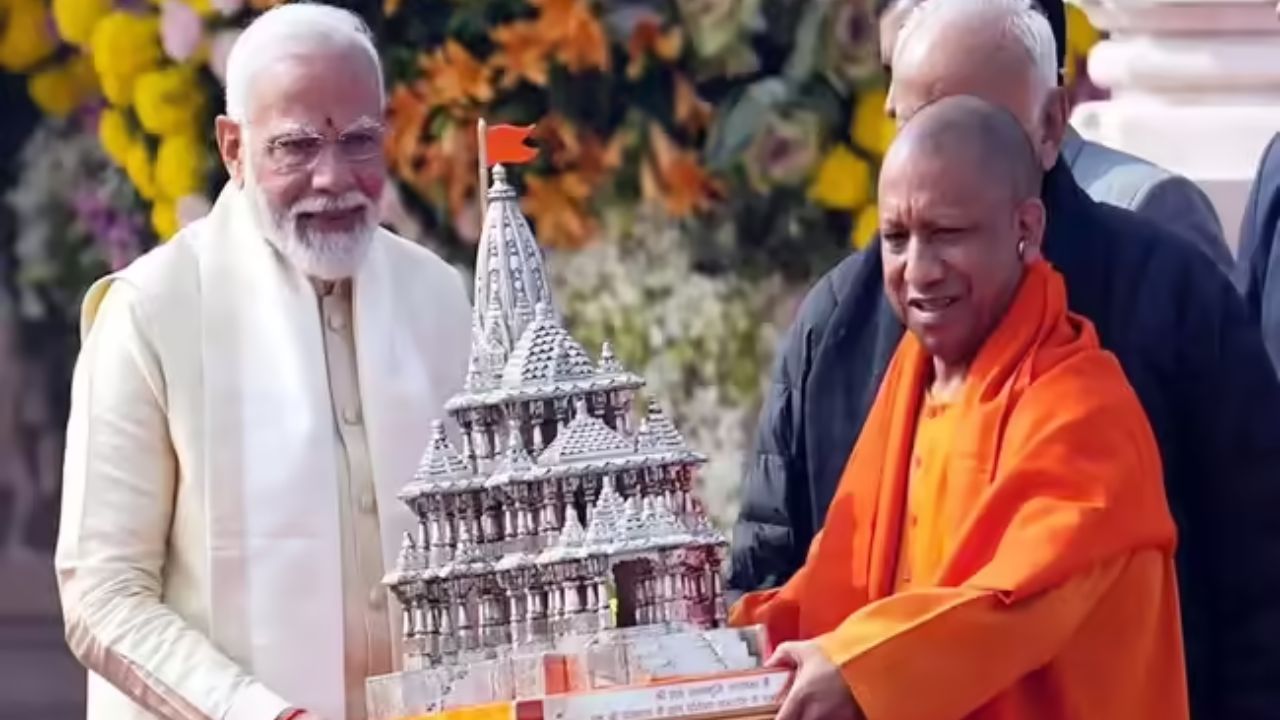 Shri Ram Temple Ceremony अयोध्या में राम मंदिर ध्वजारोहण: पीएम मोदी का ऐतिहासिक पल