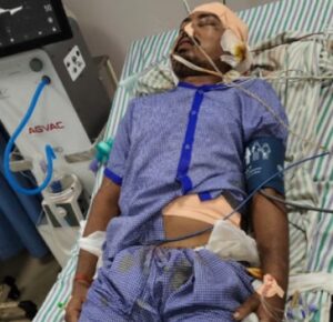 Delhi Shooting Case में 17 साल के लड़के की हत्या, CISF हेड कांस्टेबल गिरफ्तार 2 गोरखपुर में Medical Extortion in Gorakhpur का बड़ा मामला, 15 दिन में छह लाख वसूले, हालत बिगड़ी तो रेफर