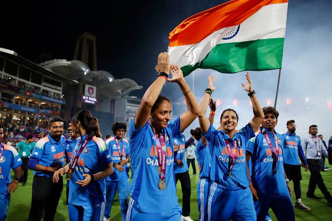 भारत की बेटियों का कमाल! मुंबई में छाया जश्न, ICC Women’s World Cup Final जीतकर इतिहास रच दिया 