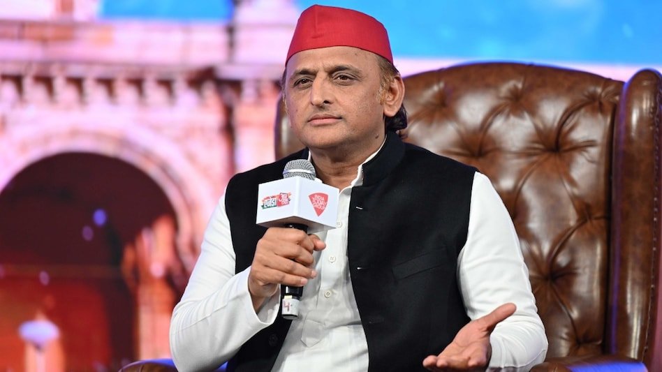 Akhilesh Yadav Statement टीवी डिबेट में अखिलेश यादव का तीखा बयान, बांग्लादेश मुद्दे पर गरम बहस