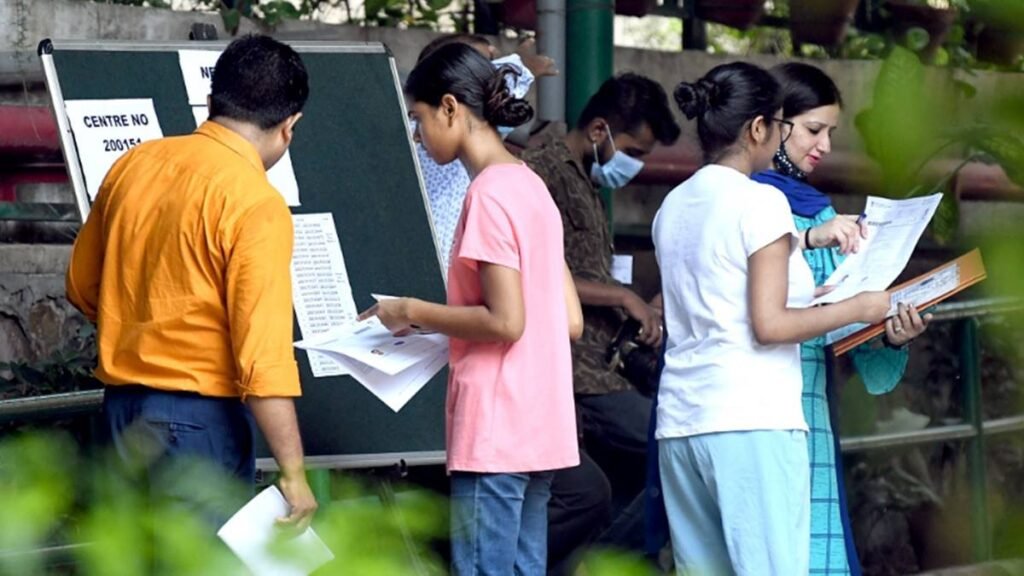 NEET UG 2026 New Syllabus लागू: 11-12वीं के कोर सिलेबस पर फोकस, रटने से नहीं चलेगा काम 3