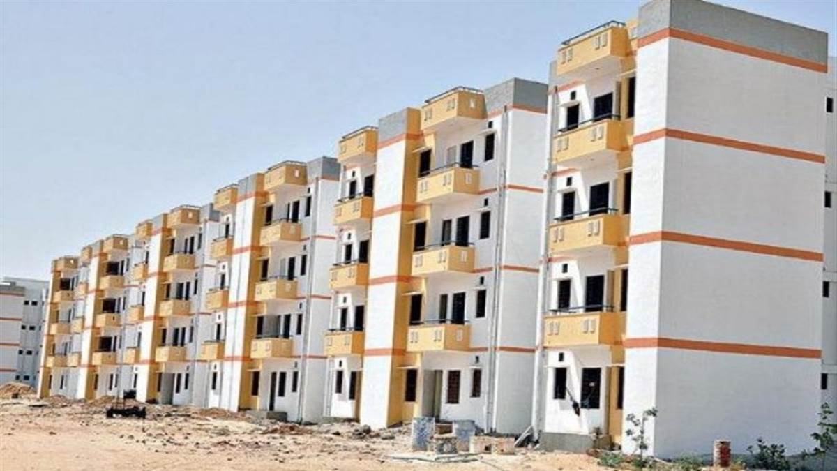 PM Awas Yojana Fraud गोरखपुर में GDA कर्मचारी बन पीएम आवास दिलाने के नाम पर ठगी, फर्जी आवंटन पत्र देकर एक लाख हड़पे